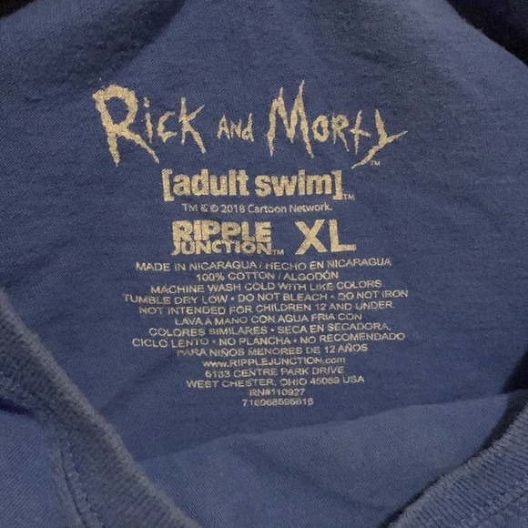 2018 Rick and Morty Tshirt - Picture 4 of 6